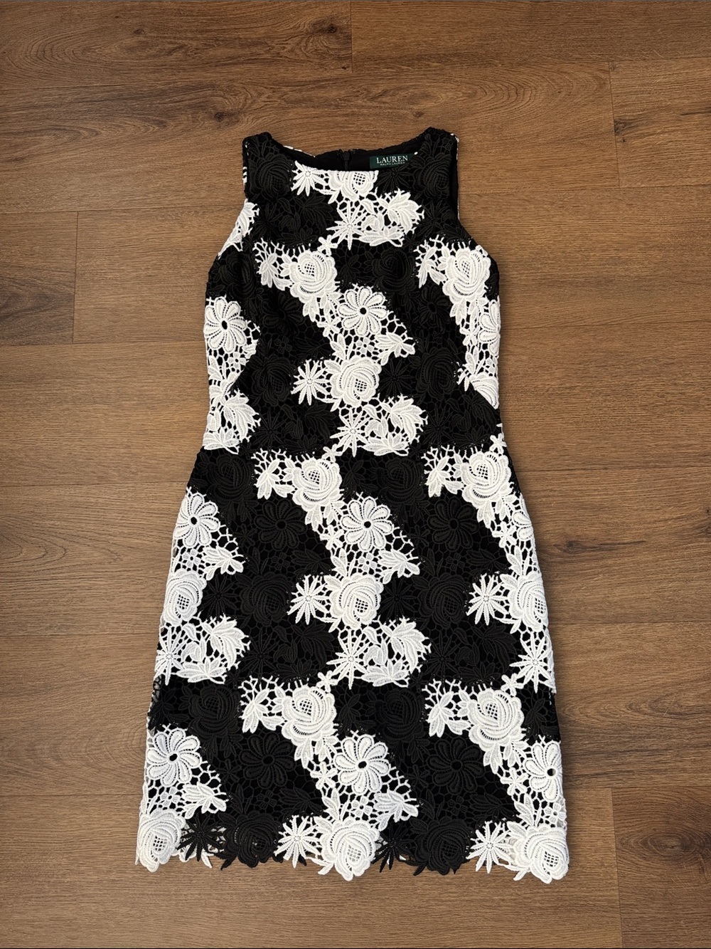 Lauren Ralph Lauren Black and White Floral Lace Sheath Dress